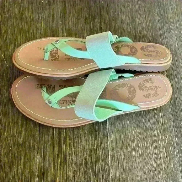 Sorel Ella II Easy Flip Flops 8.5 - Picture 2 of 4